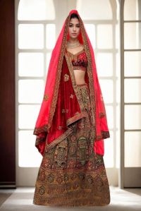 Rani Pink Lehenga Set with Zari Work for Rental