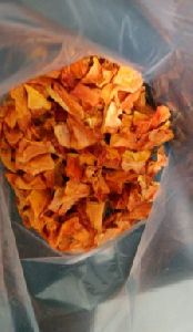 dry papaya flakes