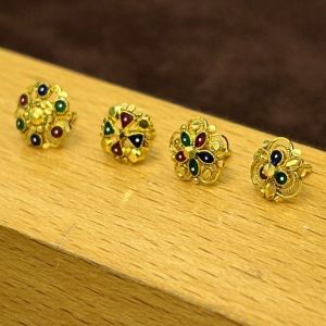 Plaster Meena Gold Nosepin