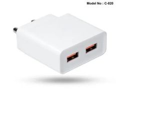 2.4 A Dual USB Charger