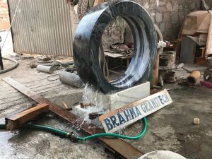Stone Fountain Wheel Ring