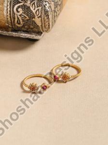 SH13-1784 Gold-Plated White & Pink Toe Ring