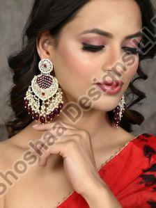 SH28-SC-ER-3337 Gold Plated Maroon Kundan Beaded Drop Earrings