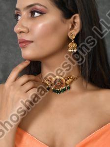 SH29-SC-JS-3450 Gold Plated Stone Studded Antique Choker