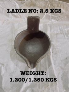 1.200/1.250 Kg SS Casting Manual Hand Ladle
