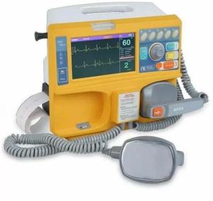 Maestros Vital Wave Biphasic Defibrillator