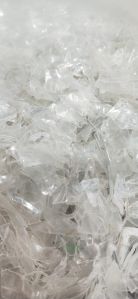 pet bottle flakes pure white (unwashed)