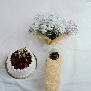 Cake And Flower gift