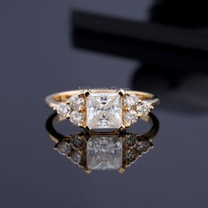 Princess Diamond Ring