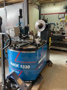 Diamond Cutting Machine