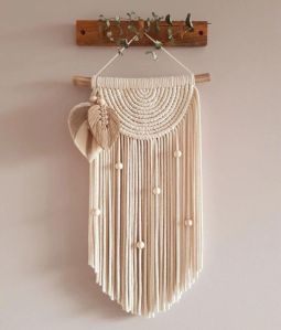 macrame wall hanging