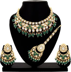 Kundan Stone Gold plated Designer choker Necklaces Set