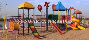 Playground Multiplay Station