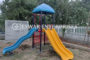 Playground Multiplay Station