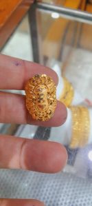 Gold Ladies Ring