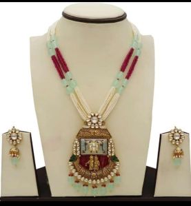 temple necklace