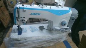 Jack F4 Sewing Machine