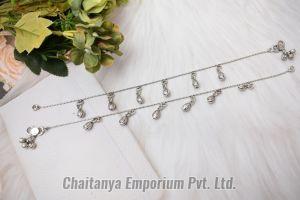 Classic Chained Beads Drop Silver Anklets
