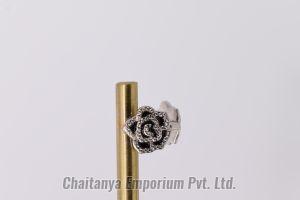 Rose Flower Shape Sterling Silver Earring