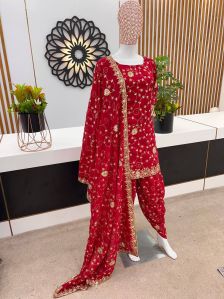 salwar suit