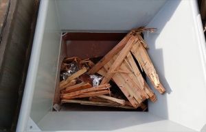 Direct Industrial Wood Pallet Shredder, Capacity : 100 Pcs/Hr