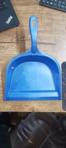 Plastic Dust Pans