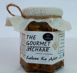 200 gm Homemade Garlic Pickle