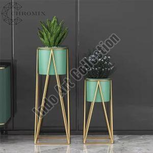 Golden Flower Pot Stand