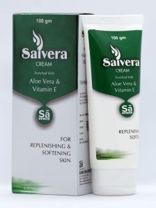 ALOE VERA & VITAMIN E CREAM