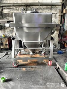 Stainless Steel IPC Bin Lifter