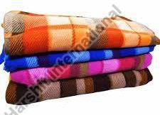 Premier Comfort Micro Fleece Check Fabric Blanket In MultiColor For Institutional (4Kg)