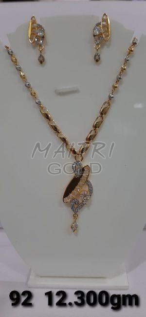 Tanmaniya Gold Chain Necklace Set