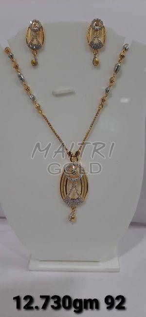 Tanmaniya Gold Chain Necklace Set