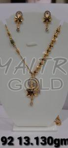 Tanmaniya Gold Chain Necklace Set