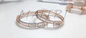 Ladies Fashionable Gold Bangles