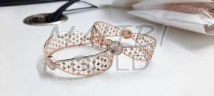 Ladies Modern Gold Bangles