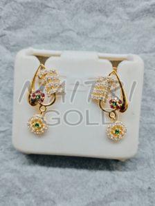 Ladies Gold Morden Ear Studs