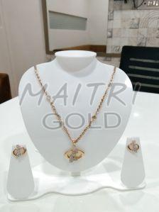 Ladies Fancy Gold Chain Necklace Set