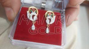 Ladies Fashion Gold Ear Studs