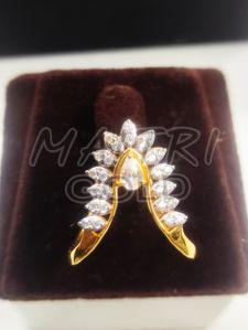 Ladies Stylish Gold Ring