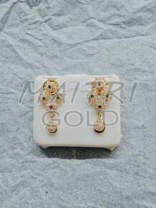 Ladies Gold Stylish Ear Studs