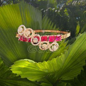 Ladies Stylish Gold Kada