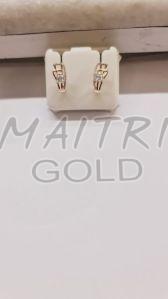 Ladies Stylish Gold Ear Stud