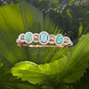 Ladies Stylish Gold Kada