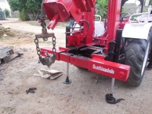 Hydraulic Borewell Pipe Lifting Machine