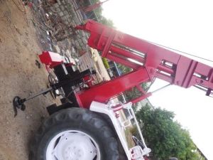 Hydraulic Borewell Pipe Lifting Machine