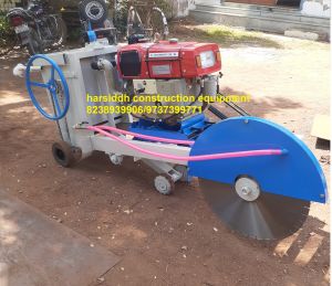 Concrete Road and Floor Cutting Machine