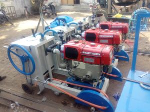 Concrete Road and Floor Cutting Machine