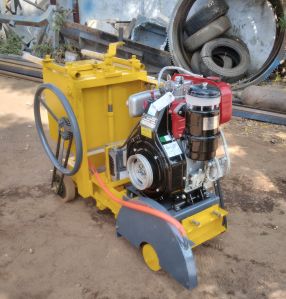 Diesel Groove Cutting Machine