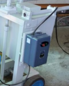 groove cutting machine